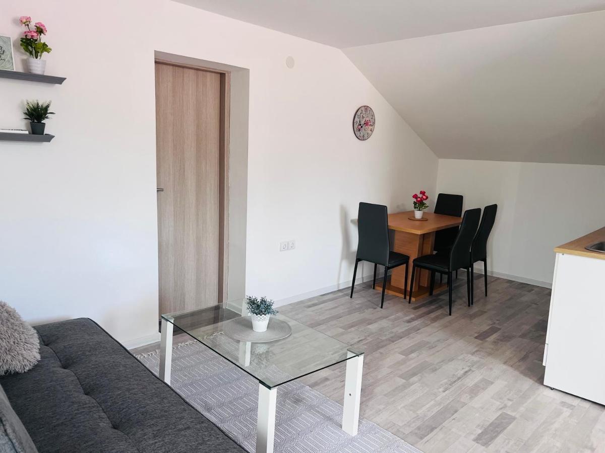 Apartman Castle Tusilovic Exterior foto